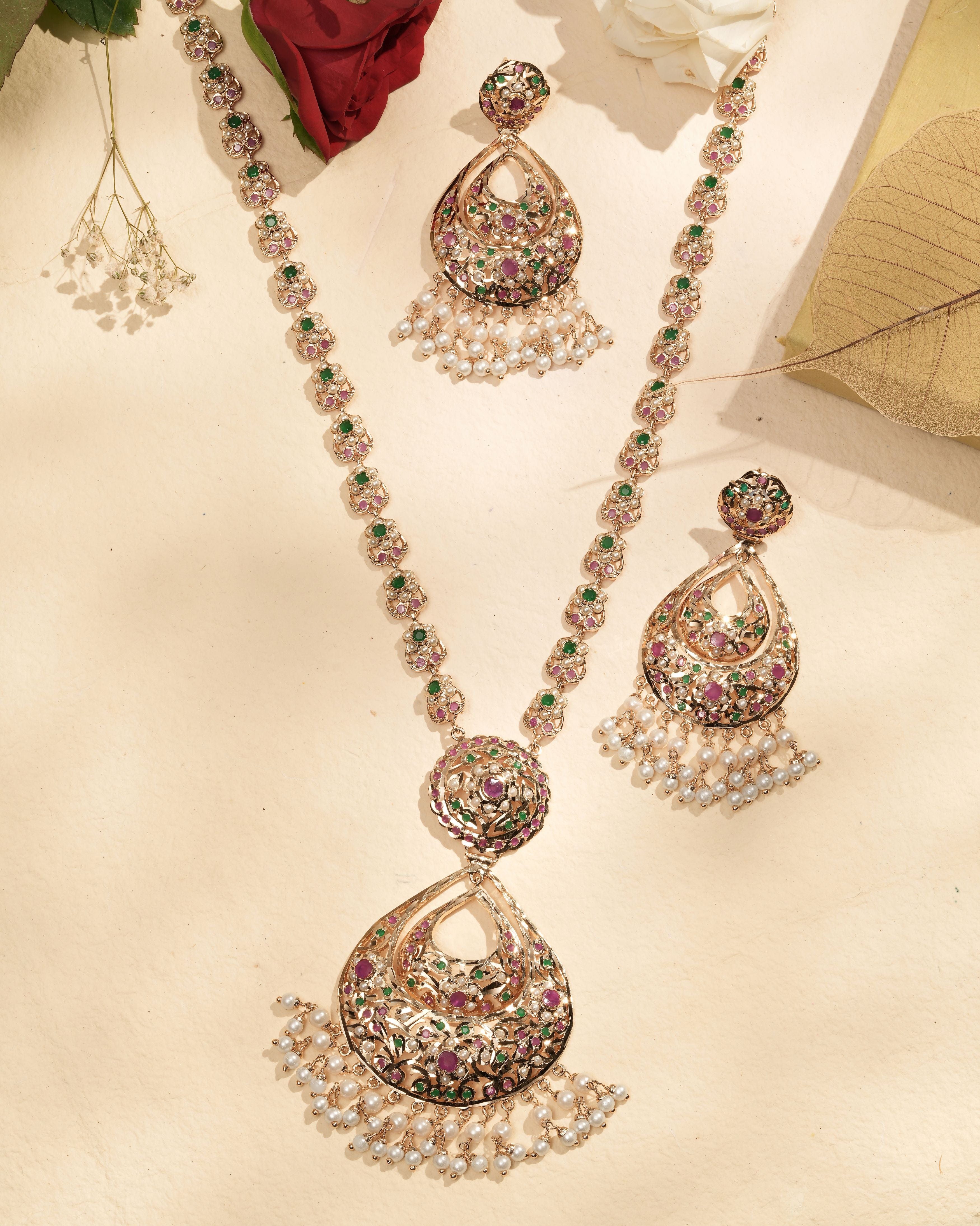 Majestic Teardrop Handmade Jadau Pearl Necklace & Earrings Set