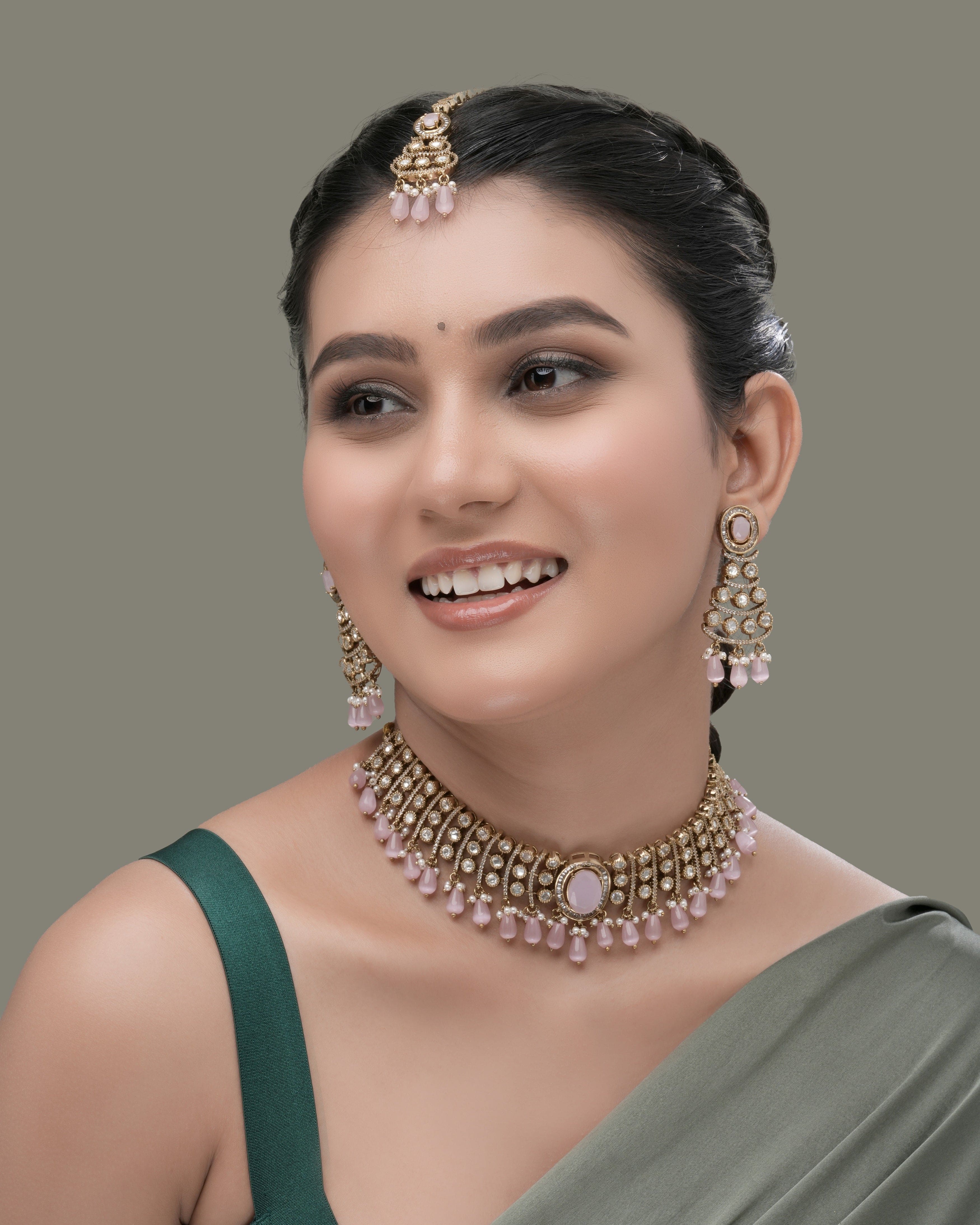Rose Dewdrop  Mona Lisa Stone Moissanite  Choker Set with Maang Tikka