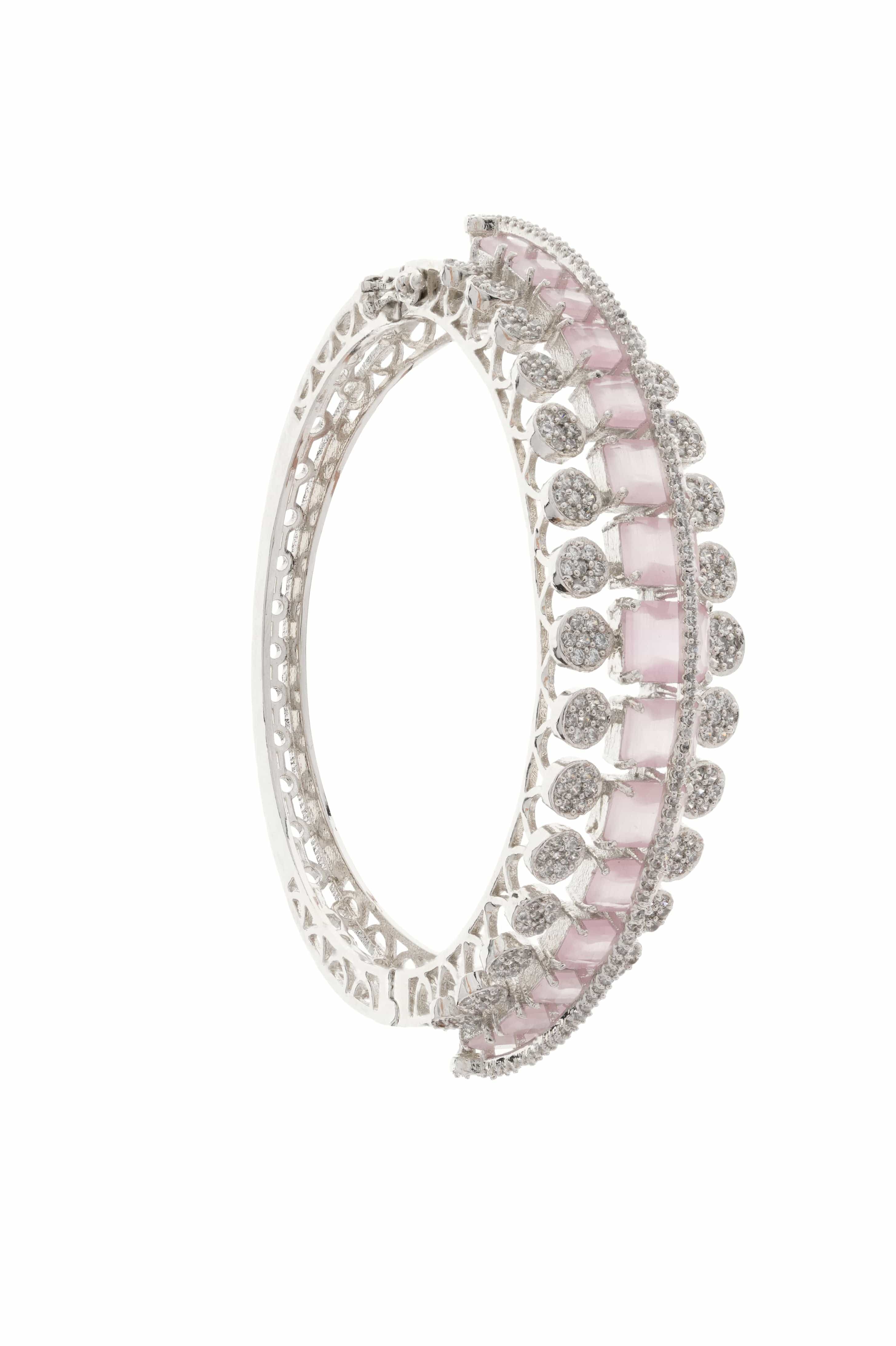 Elegant Radiance – Luxe Semi precious Emerald  Colored Stone Inlay Openable Braclet with CZ