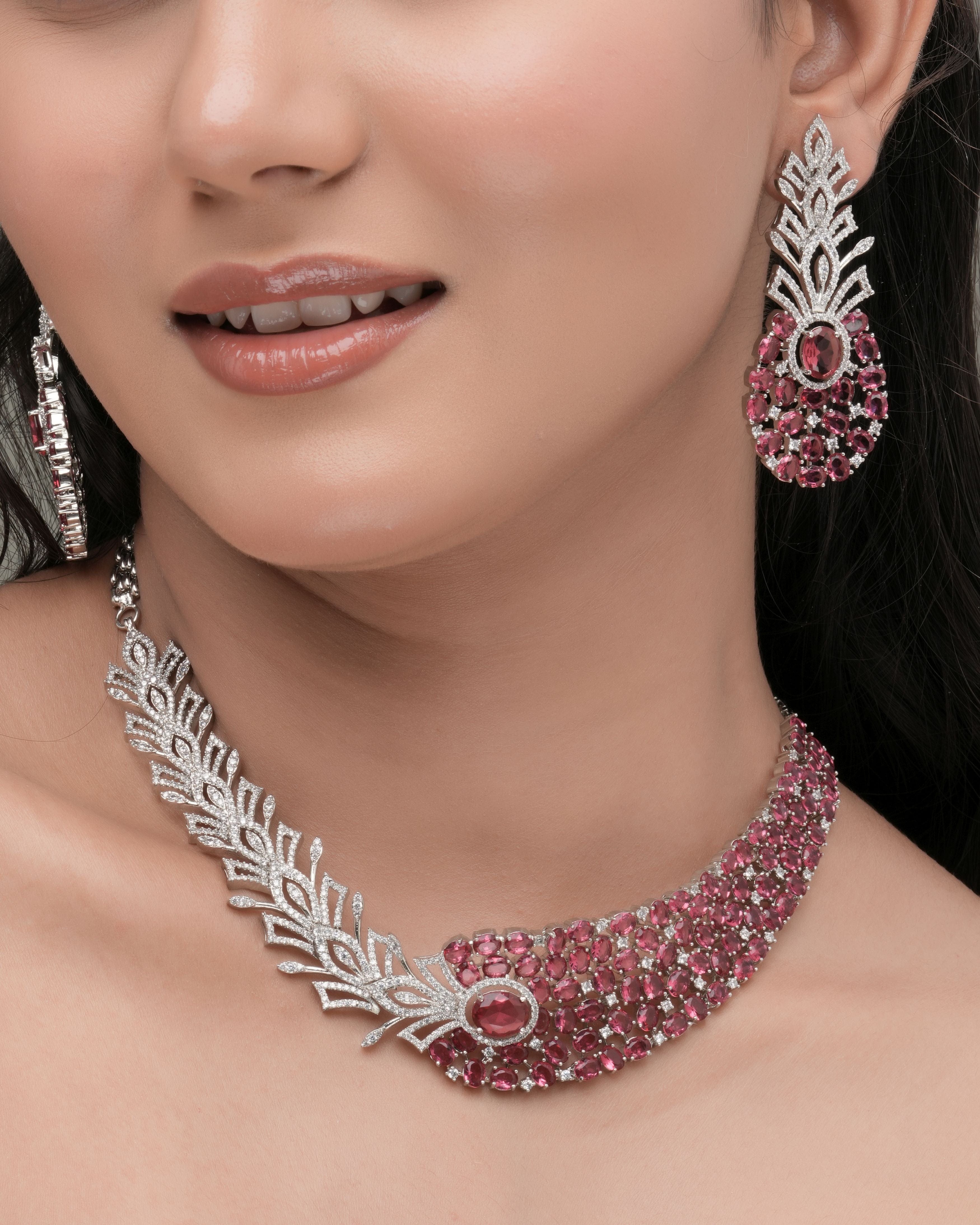 Crimson Cascade Crystal Collar – Silver Leaf Detail Choker