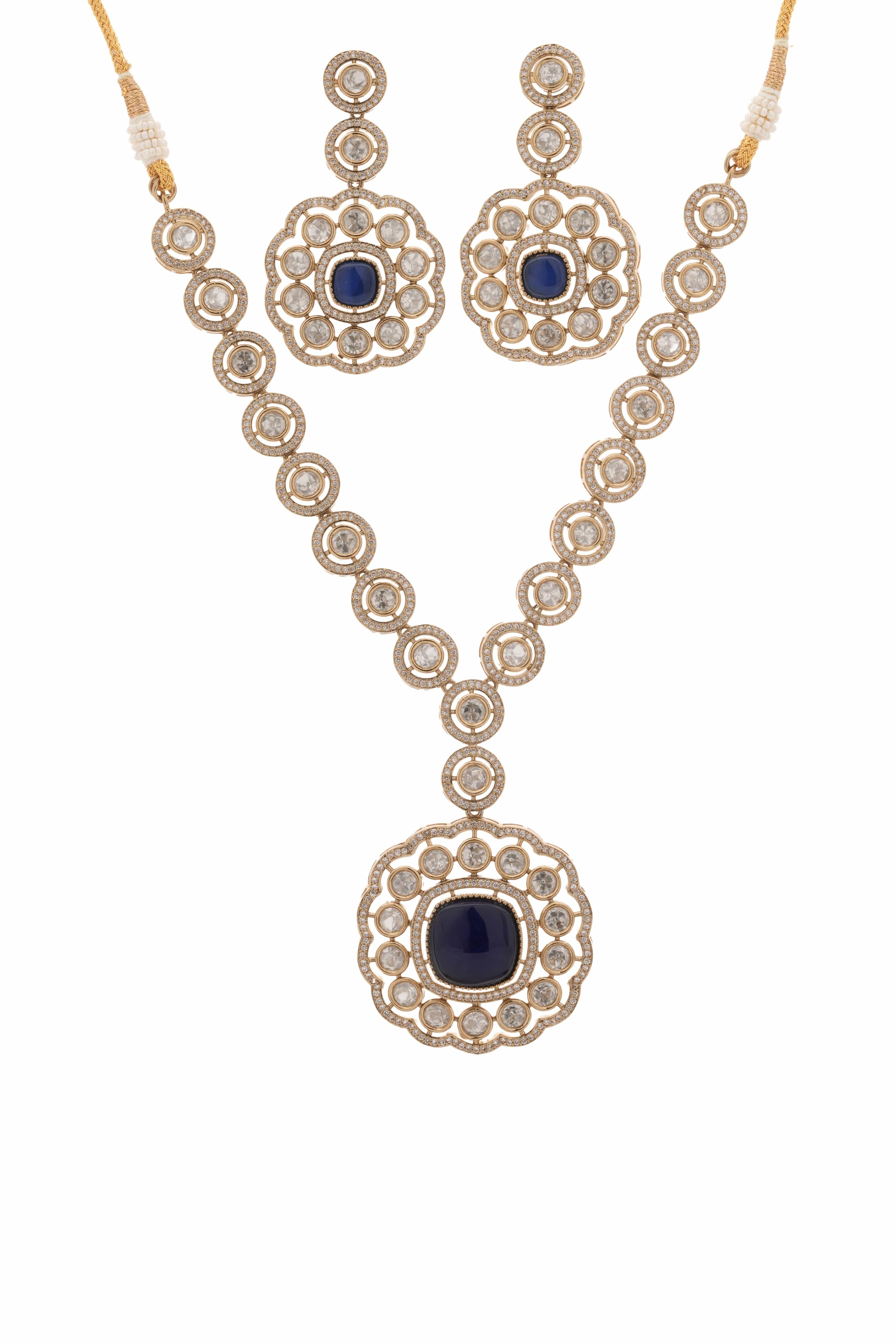 Royal Moon – White Pendant  Kundan Necklace