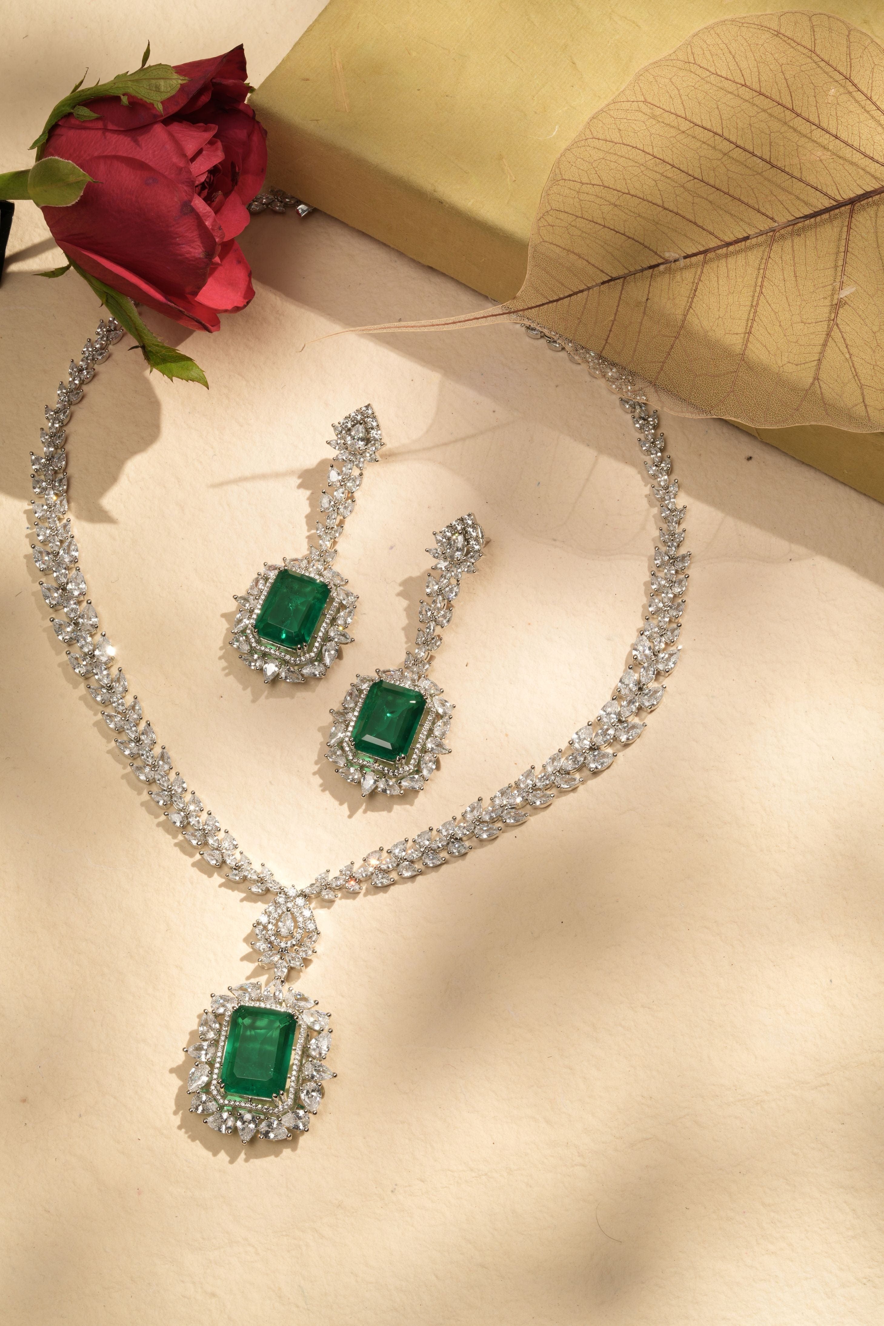 Emerald Radiance Necklace & Earrings Set – Silver Plated with CZ Halo
