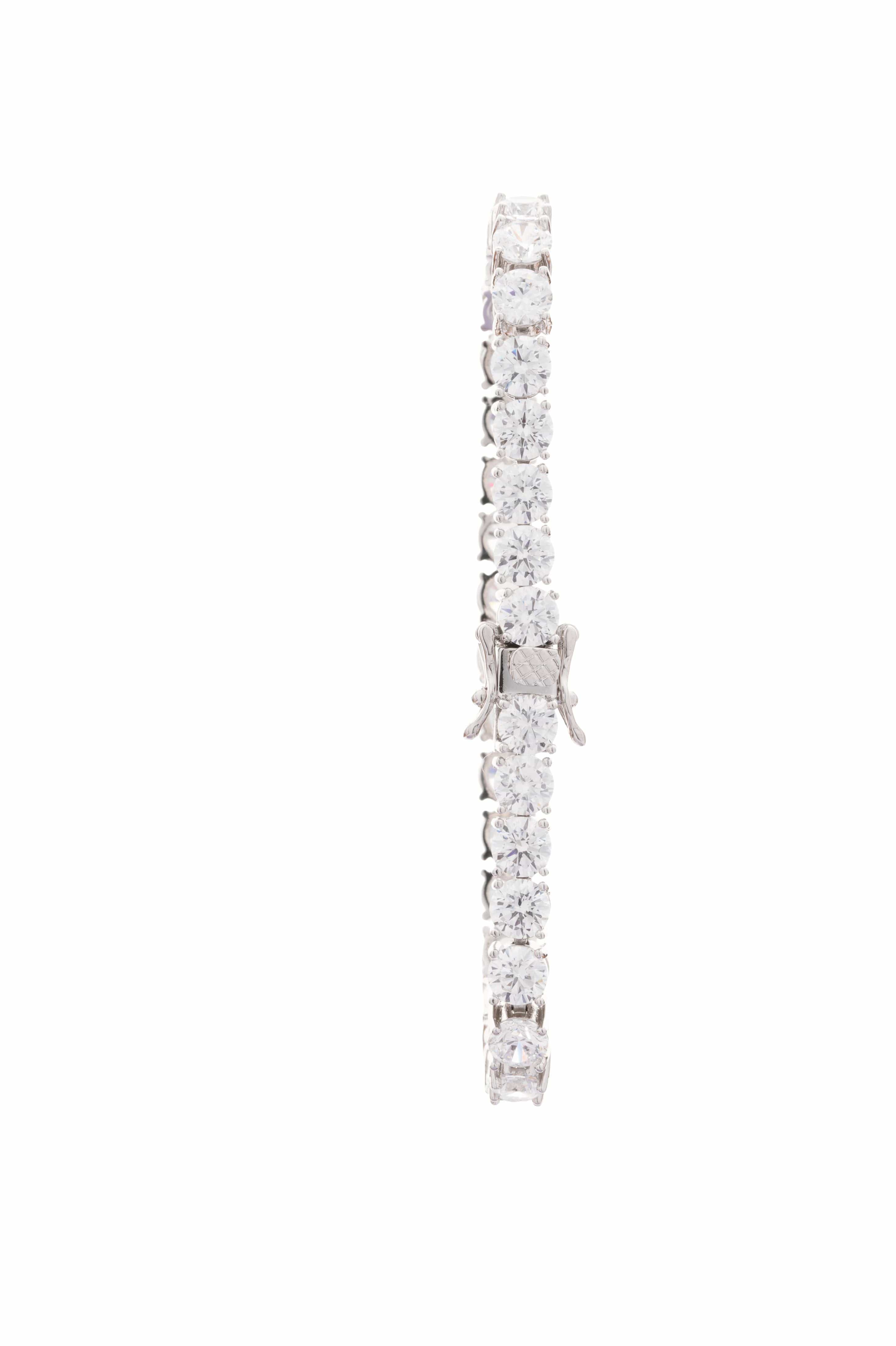 Elegance Line Crystal Tennis Bracelet – Classic Silver Sparkle