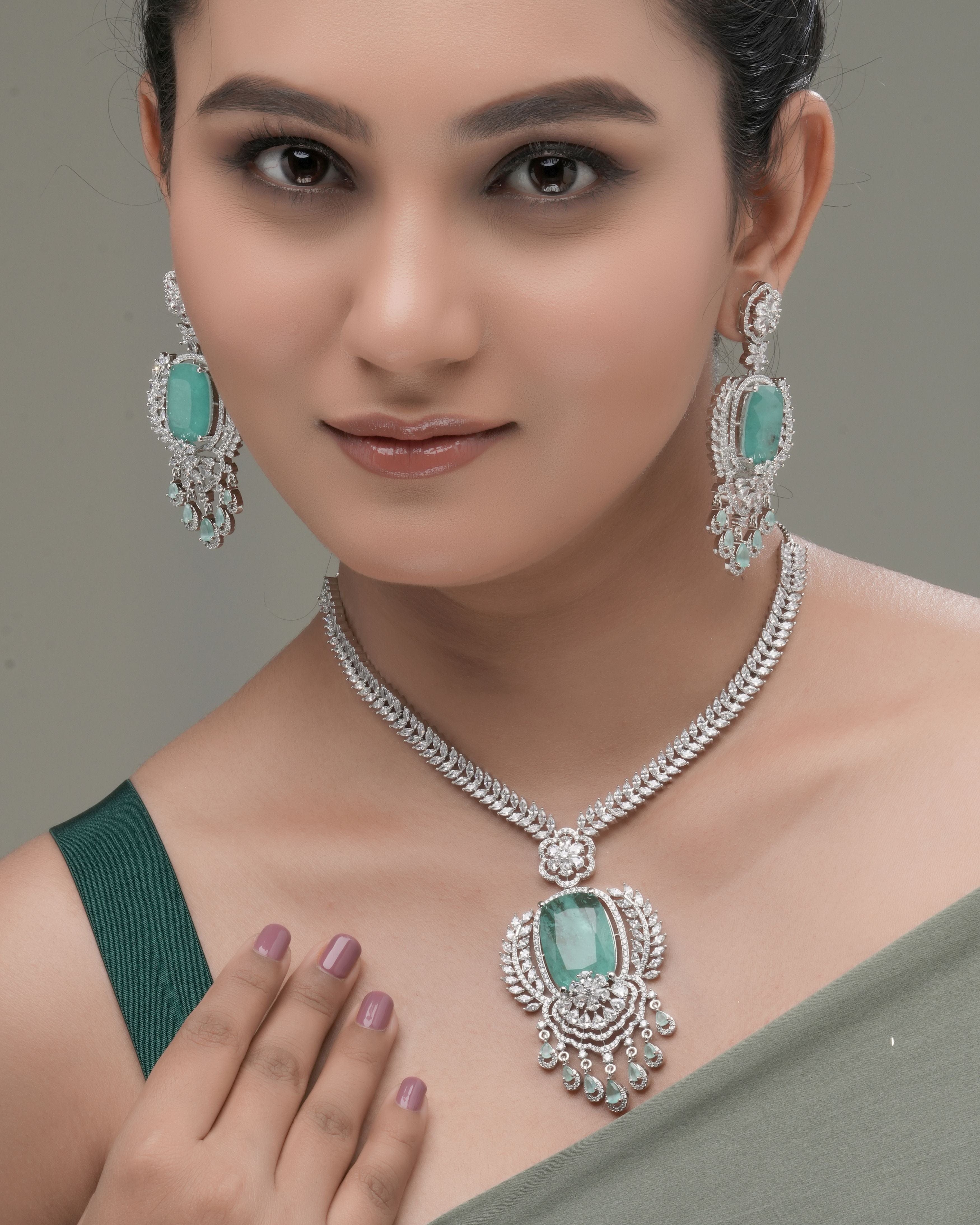 Emerald Green Oval Pendant Necklace with Silver & Crystal Detailing ( Swarovski Elements)