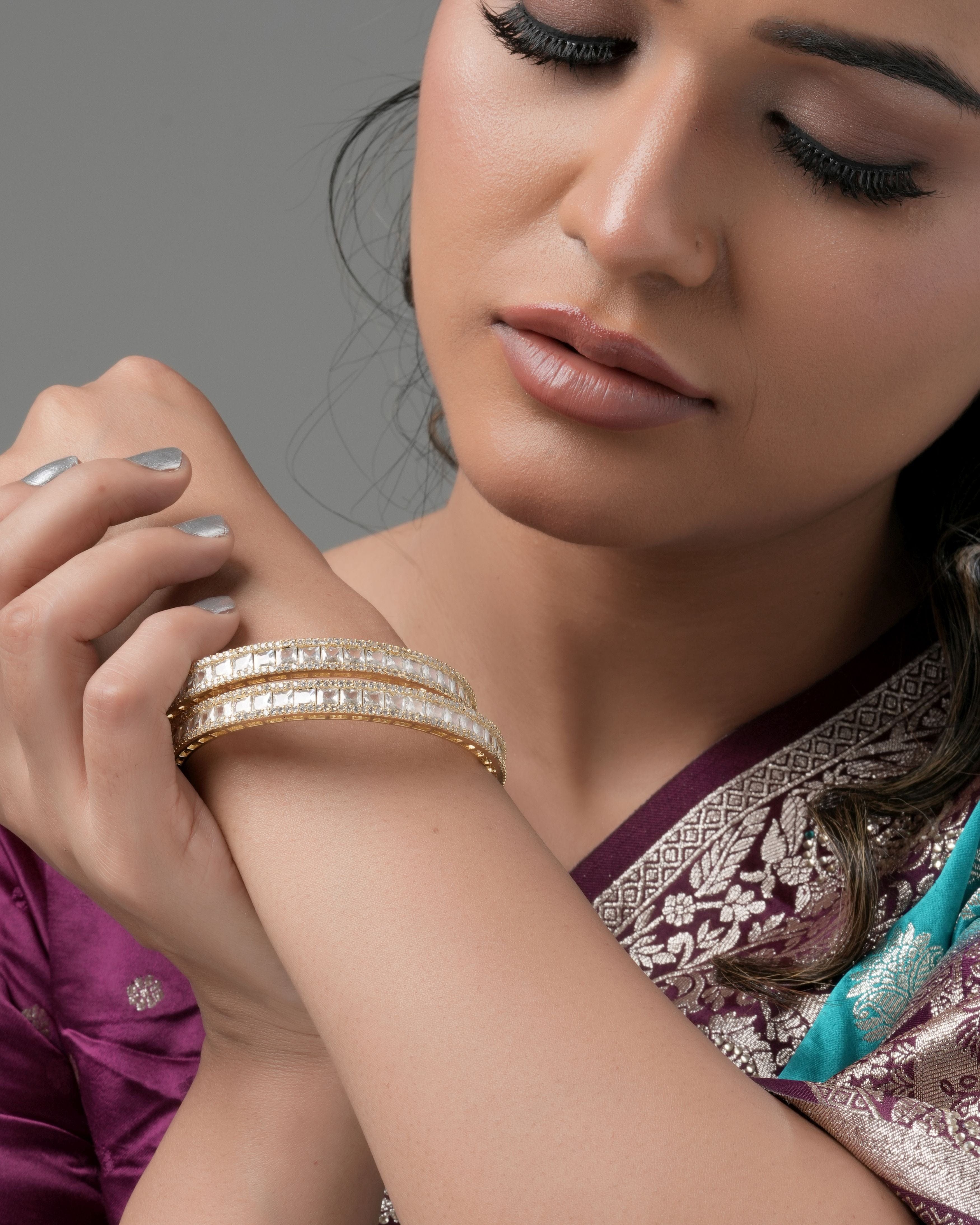 Mataari Bangles Luxe Prism – Gold-Finished Bangles Pair with Square Swarovski Elements