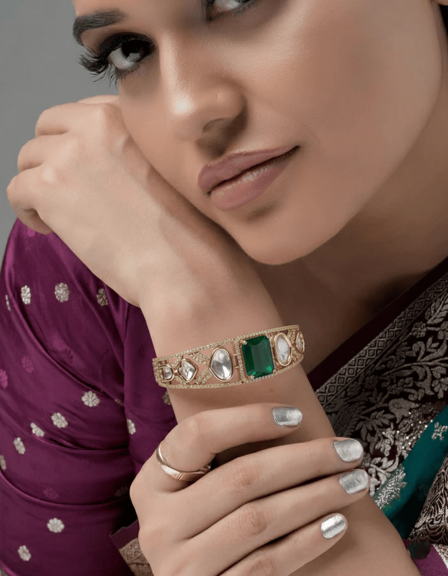 Mataari Bracelet,Bangles Crimson Radiance Openable Bracelet