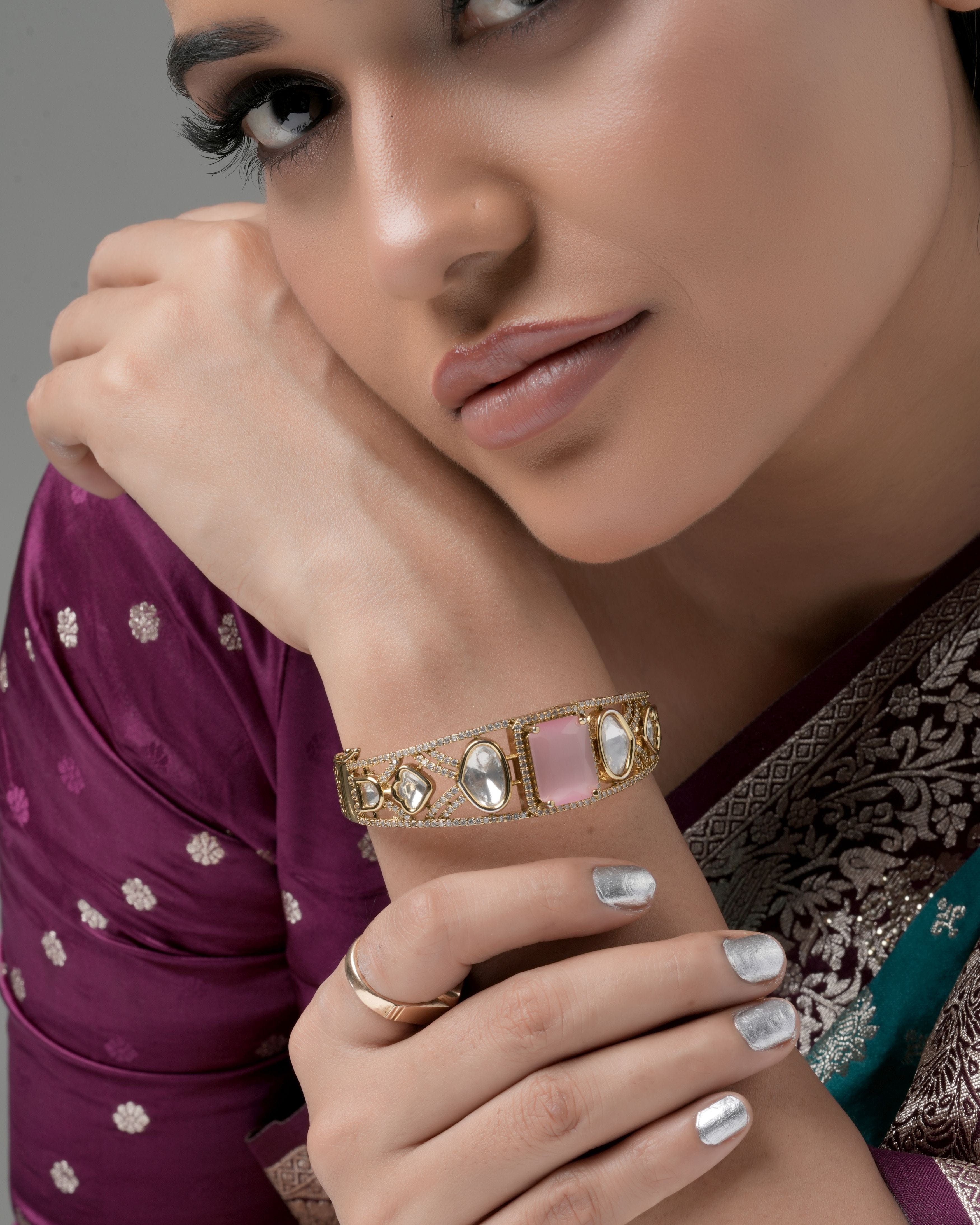 Mataari Bracelet,Bangles Crimson Radiance Openable Bracelet