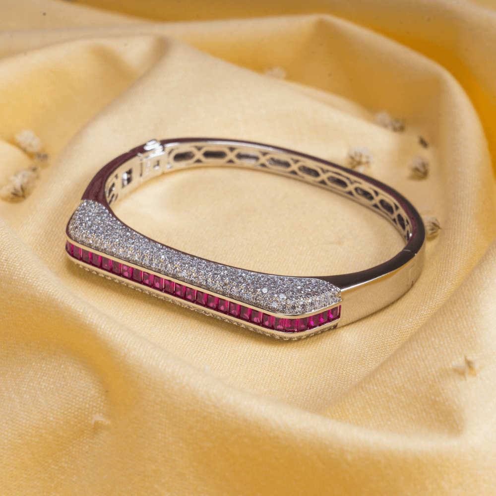 Mataari Bracelet Ruby Luxe Crystal Bangle Bracelet — Modern Sparkle & Elegance