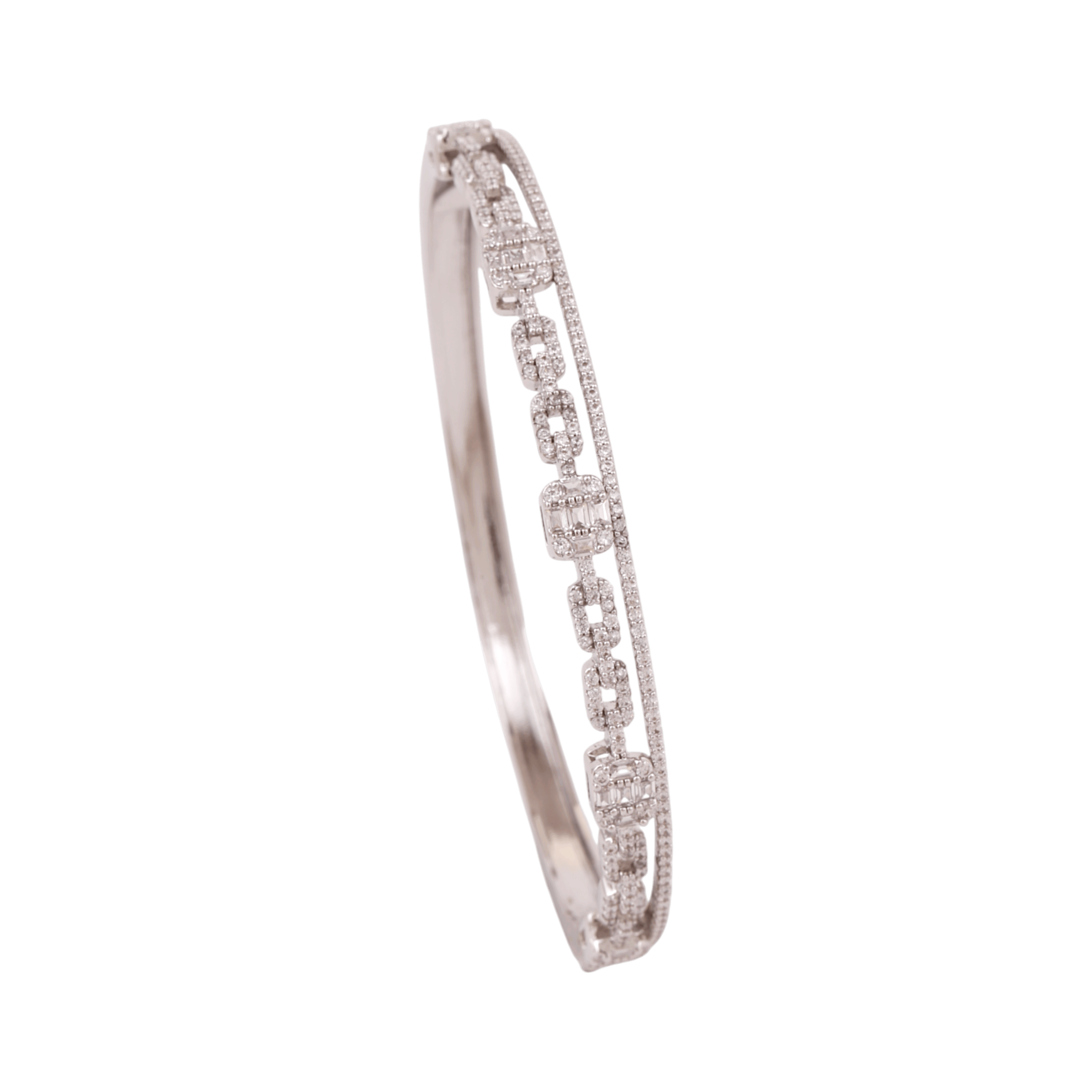 Mataari Bracelet Minimalist Gold Plated Cuban Link Cubic Zirconia Bracelet