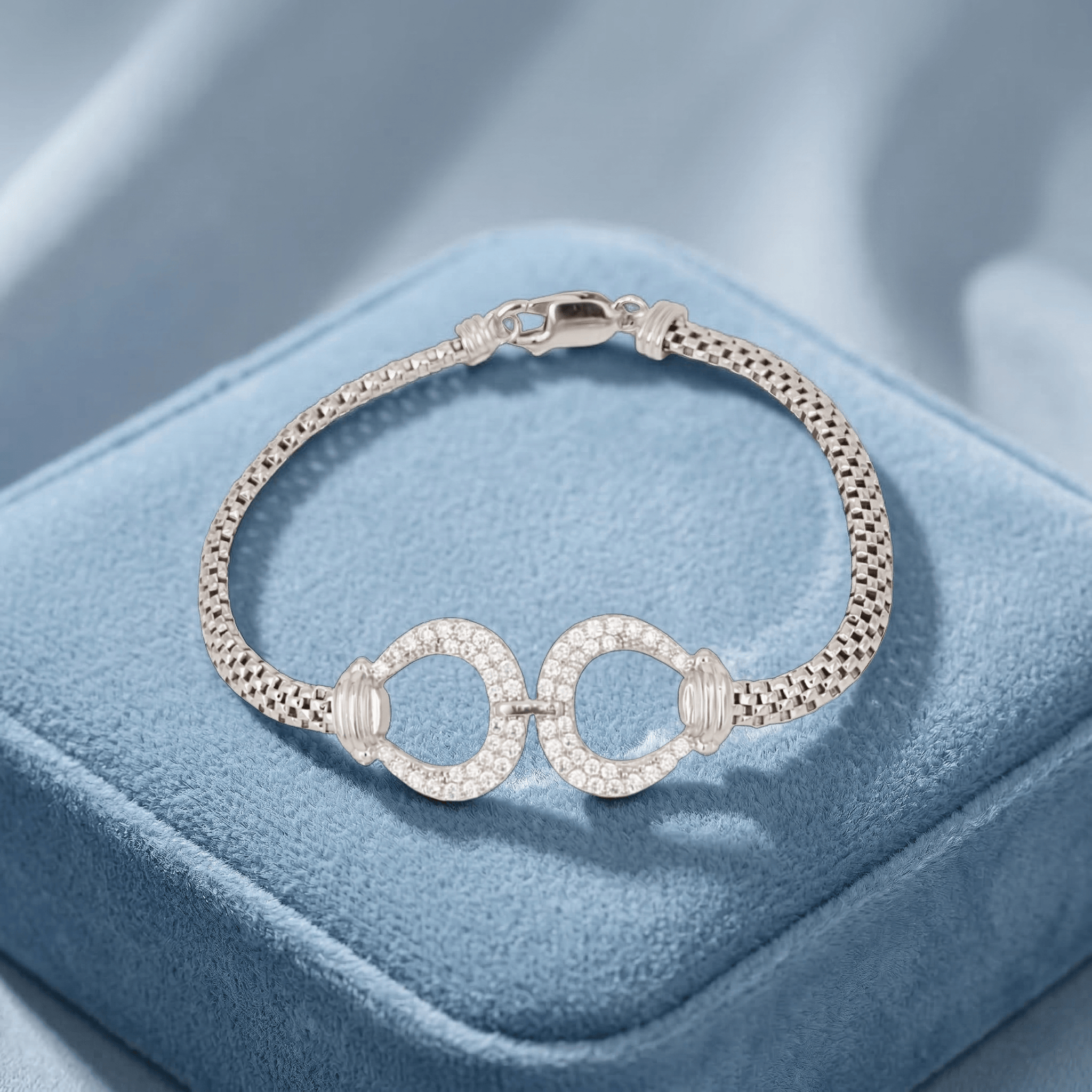 Mataari Bracelet Sterling Silver Cubic Zirconia Circle Charm Snake Chain Bracelet