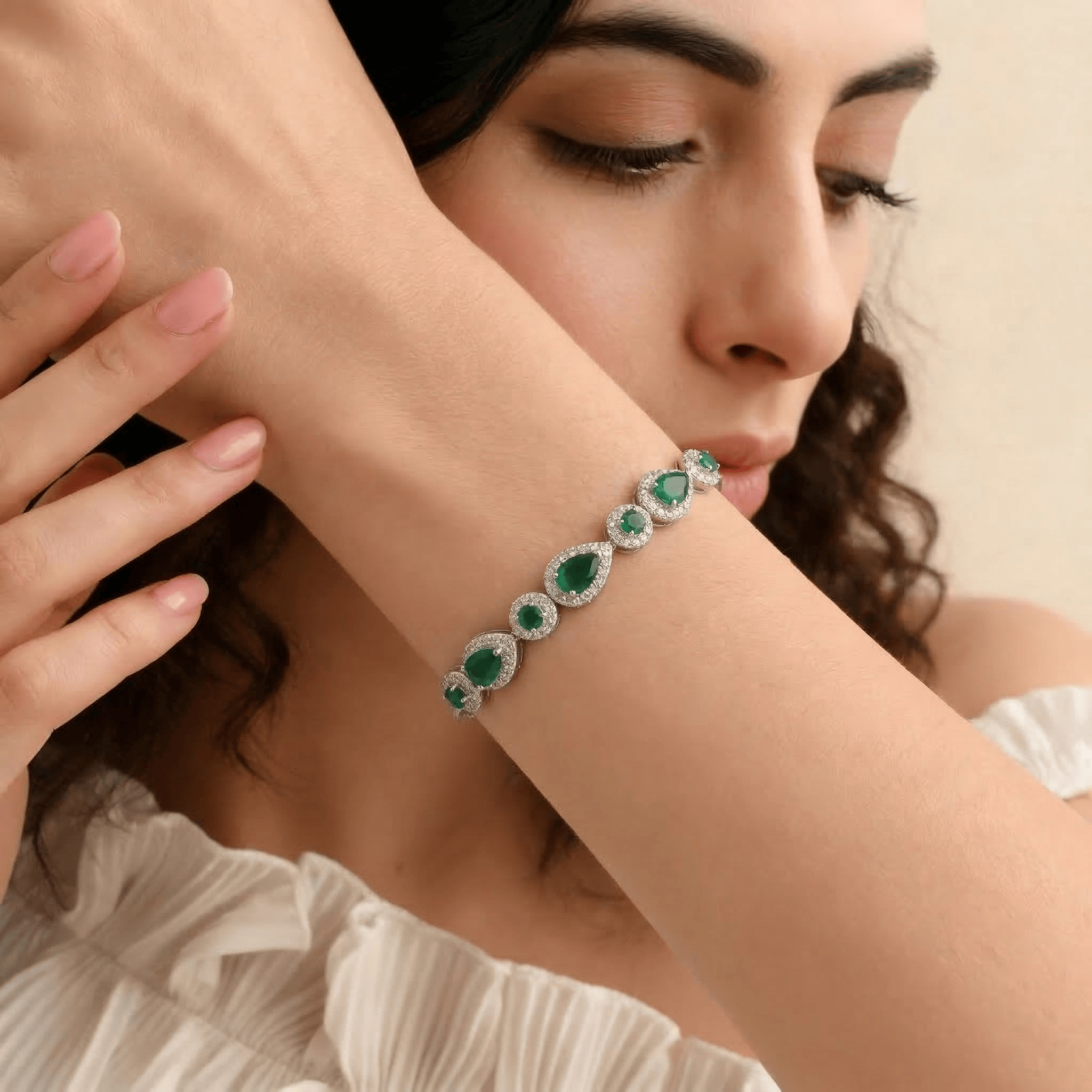 Mataari Bracelet Sterling Silver Emerald Slider Cubic Zirconia Adjustable Bracelet