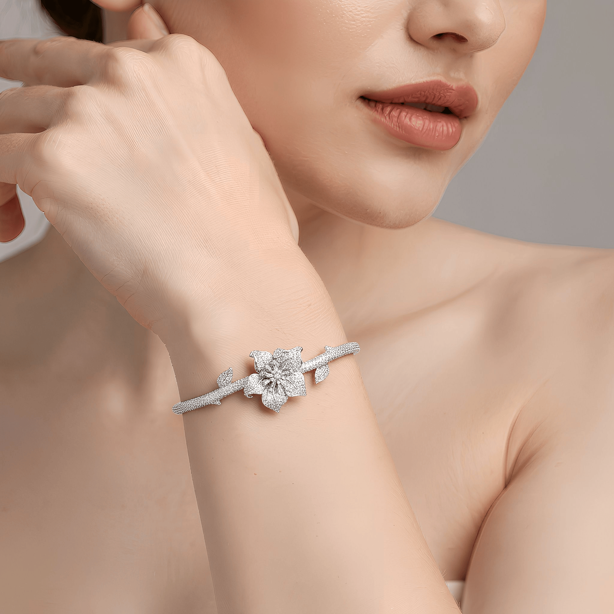 Mataari Bracelets Cubic Zirconia Silver Plated Floral Minimalist Bracelet