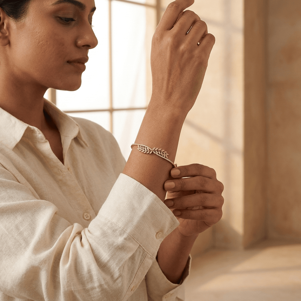 Mataari Bracelets Leaf Cubic Zirconia Minimalist Openable Bracelet For Women