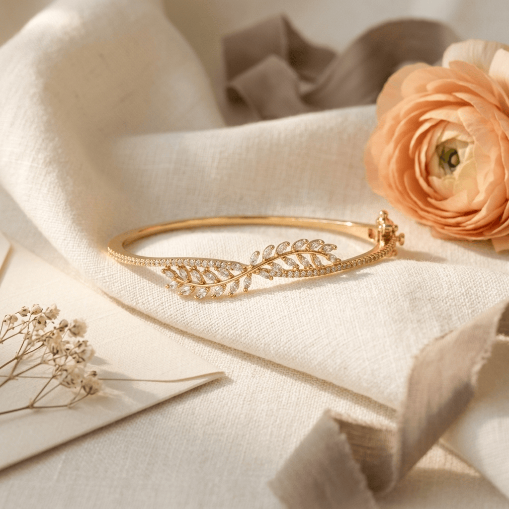 Mataari Bracelets Leaf Cubic Zirconia Minimalist Openable Bracelet For Women