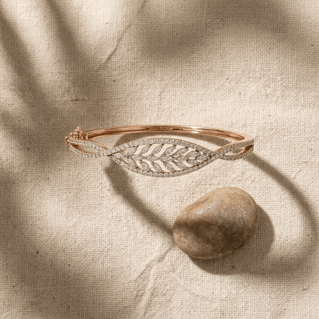 Mataari Bracelets Minimalist Cubic Zirconia Leaf Openable Bracelet For Women