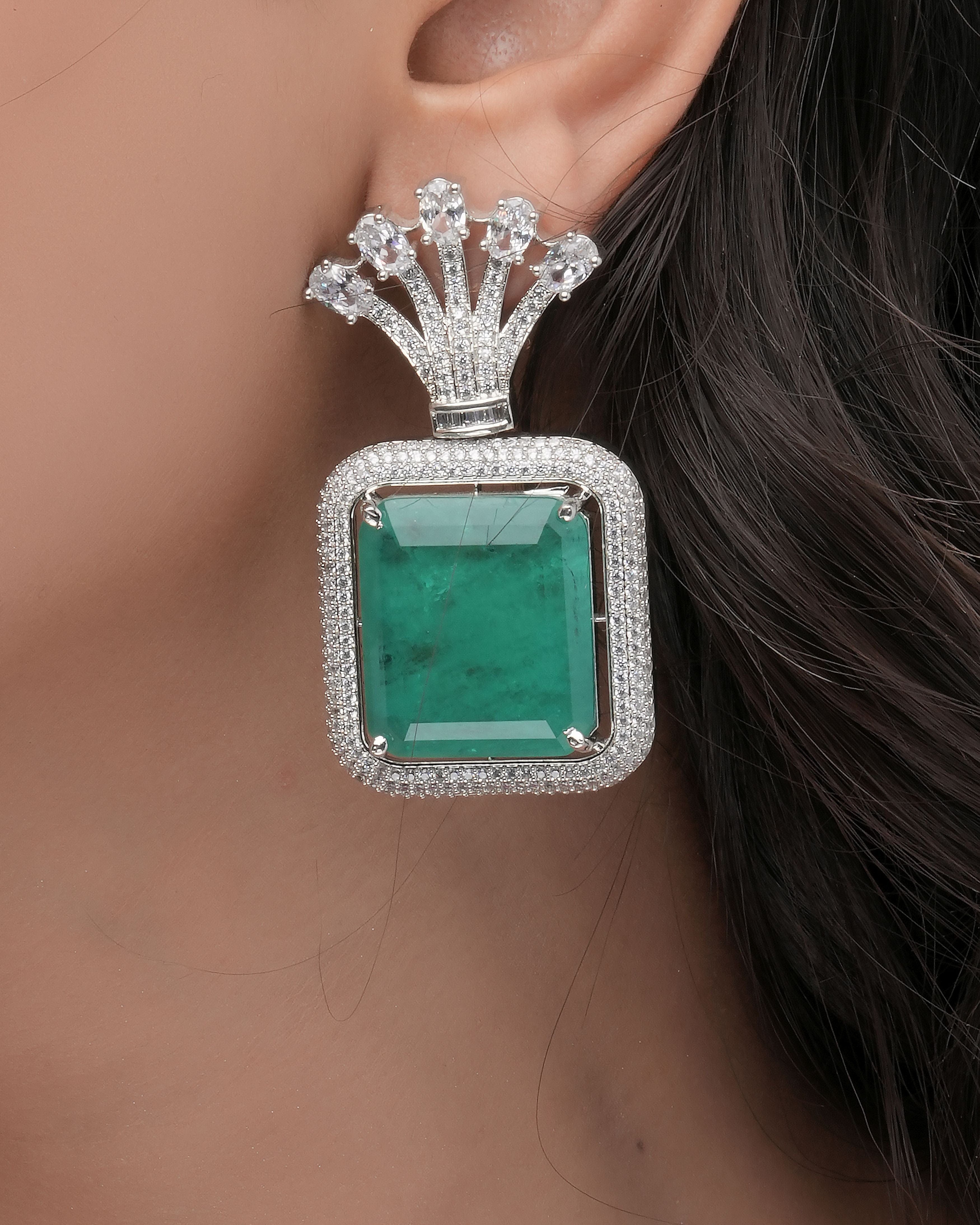 Mataari Earrings Emerald Green Square-Cut Statement Earrings