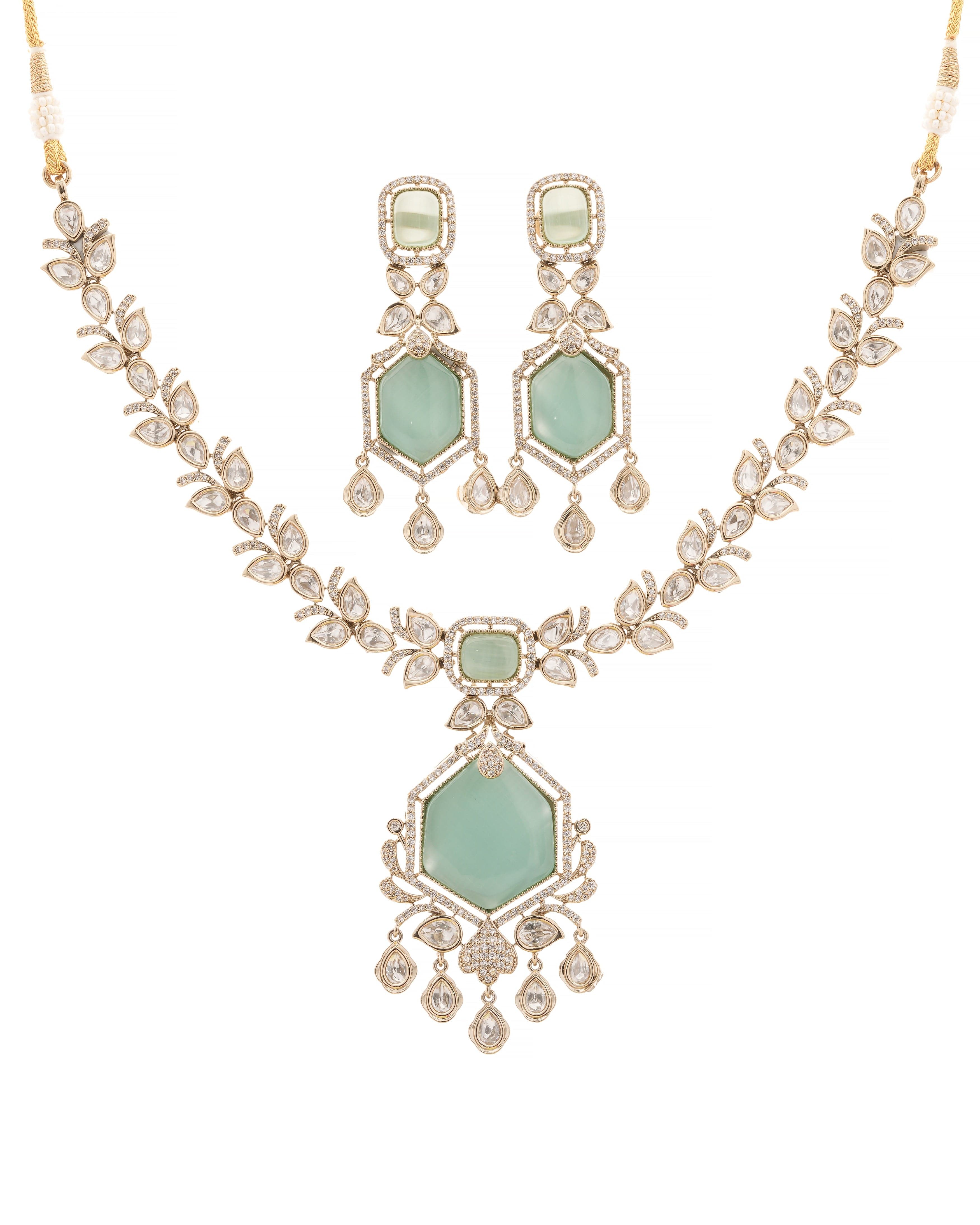 Mataari Rosy Pink Leaf‑Motif “Mona Lisa” Pendant & Earring Set
