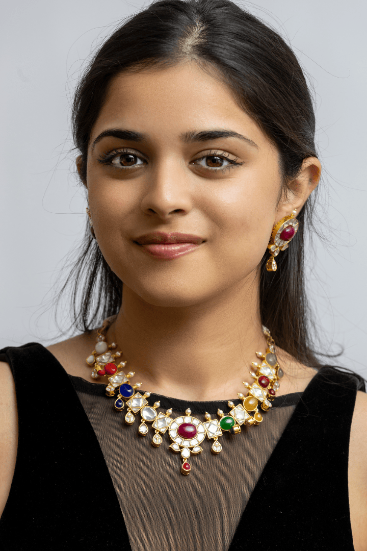 Mataari Necklace The Navratna Garland Set