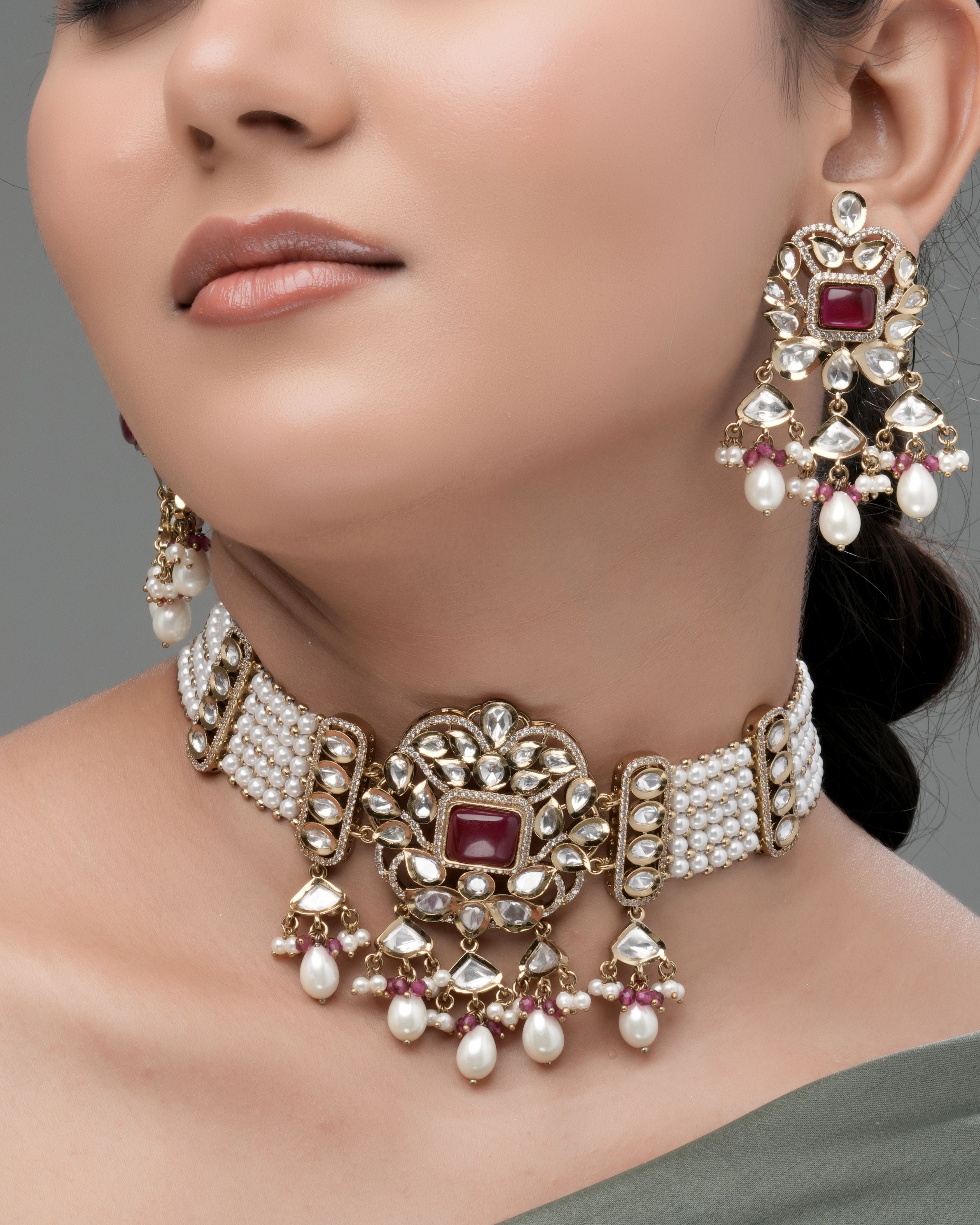 Mataari Necklaces Emerald Majesty Kundan Pearl Choker & Earring | Gold Tone | Indian Jewelry | Mataari
