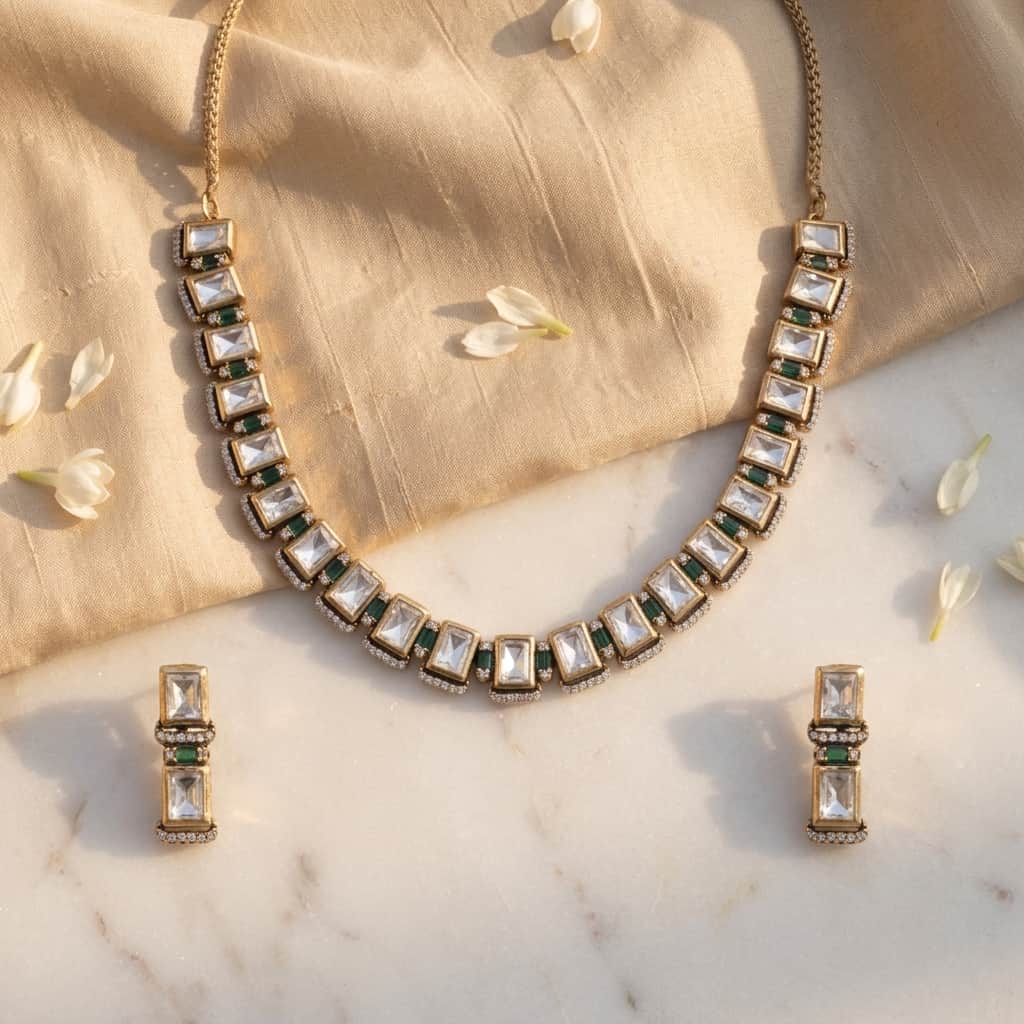 Mataari Necklaces Emerald Square Kundan Polki Solitaire Bridal Moissanite Necklace