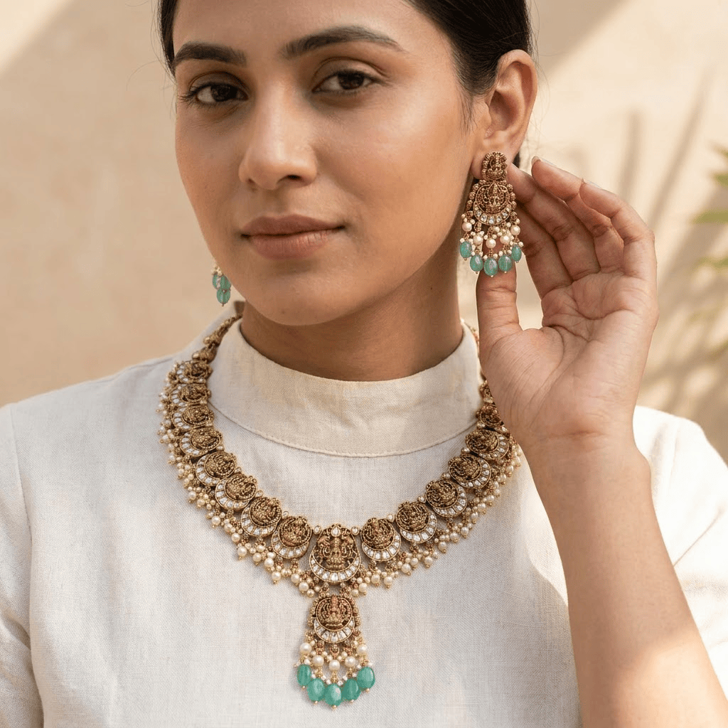 Mataari Necklaces Goddess Lakshmi Antique Gold Kundan Polki Pearl Beaded Necklace