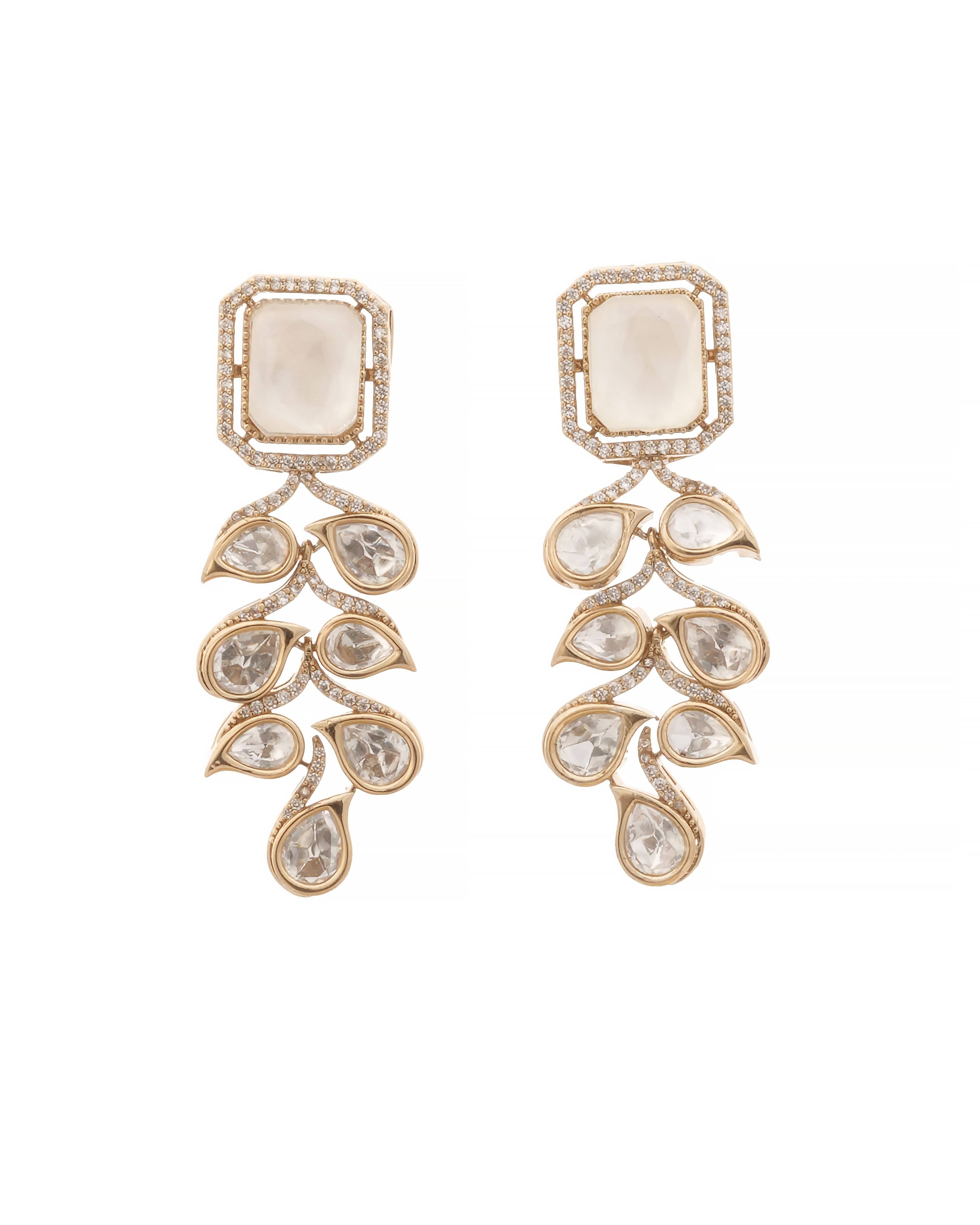 Mataari Necklaces Ivory Radiance CZ Kundan Choker & Earring | Gold Tone | Indian Jewelry | Mataari