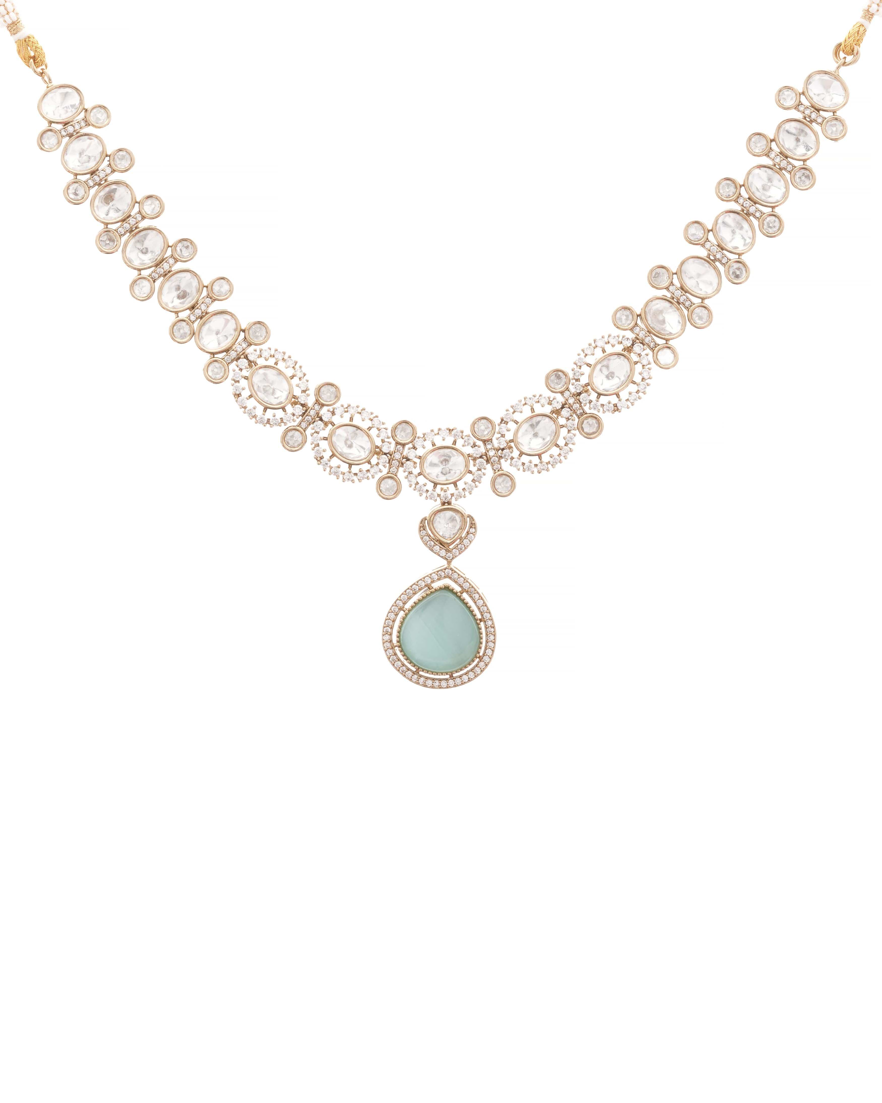Mataari Necklaces Kundan Choker Necklace with Green Moissanie Pendant | Moissanite | Indian Jewelry | Mataari