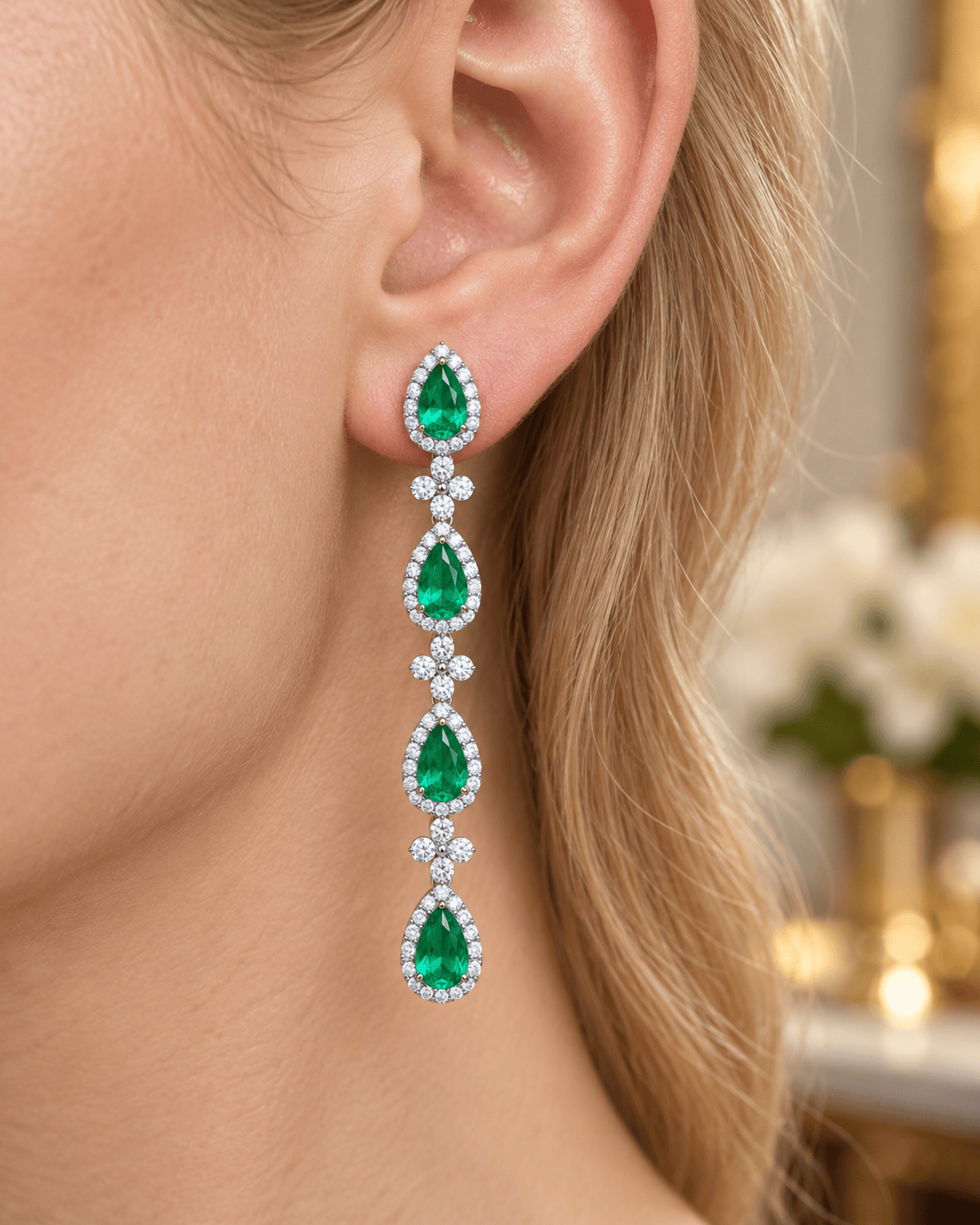 Mataari Necklaces Silver Plated Teardrop Crystal Cubic Zirconia Solitaire Necklace for Brides