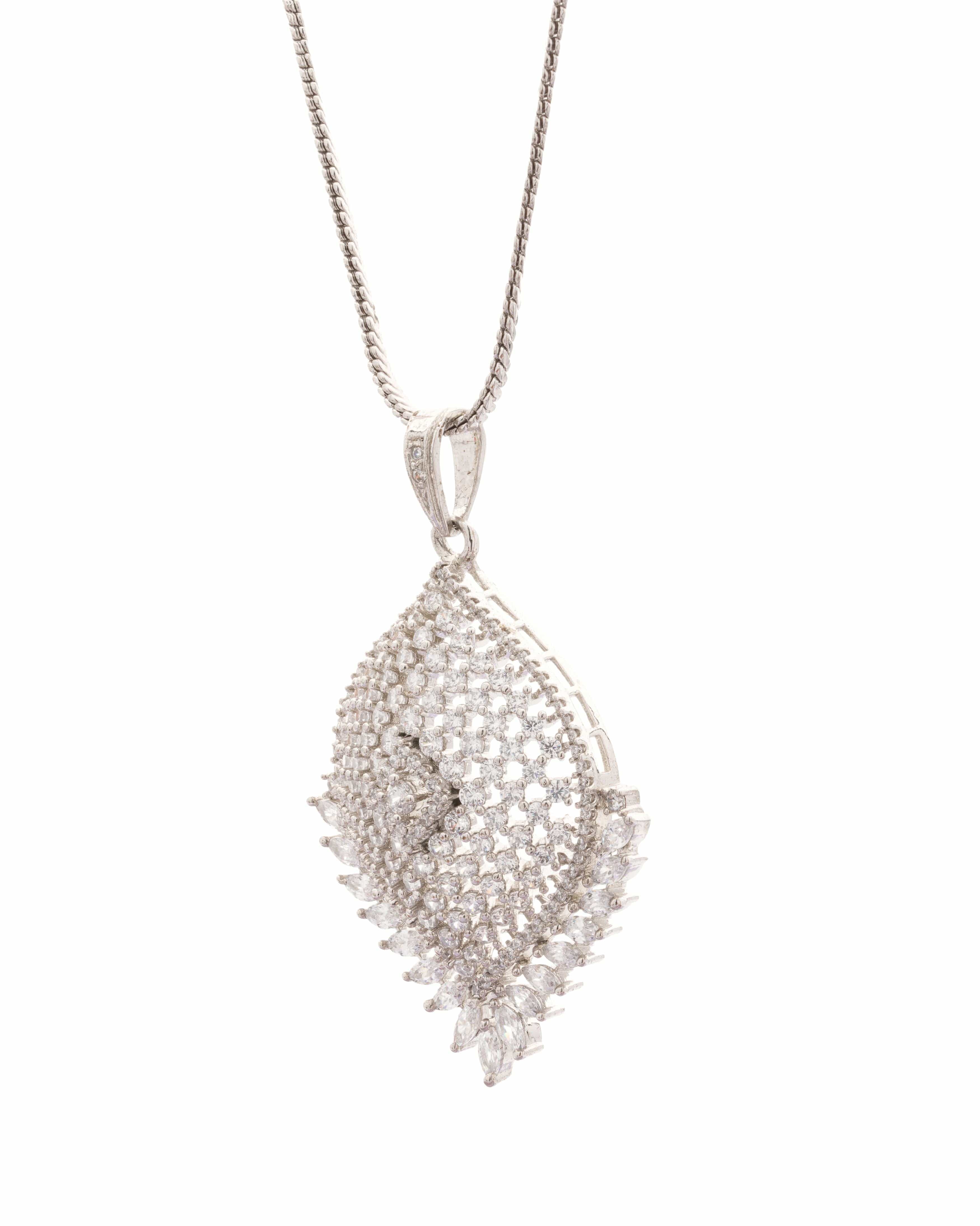 Mataari Pendant Crystal Radiant Mesh Pendant