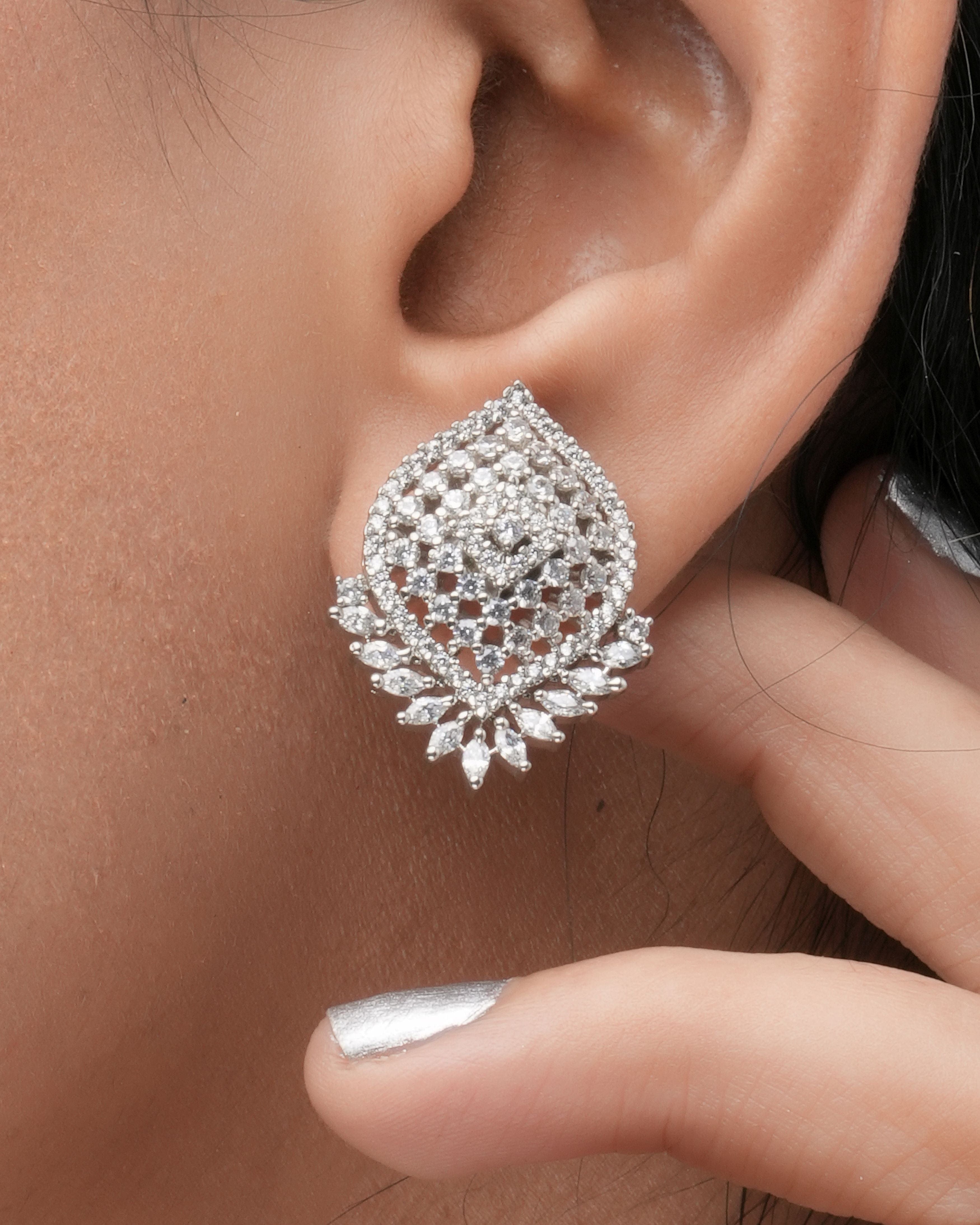 Mataari Pendant Crystal Radiant Mesh Pendant