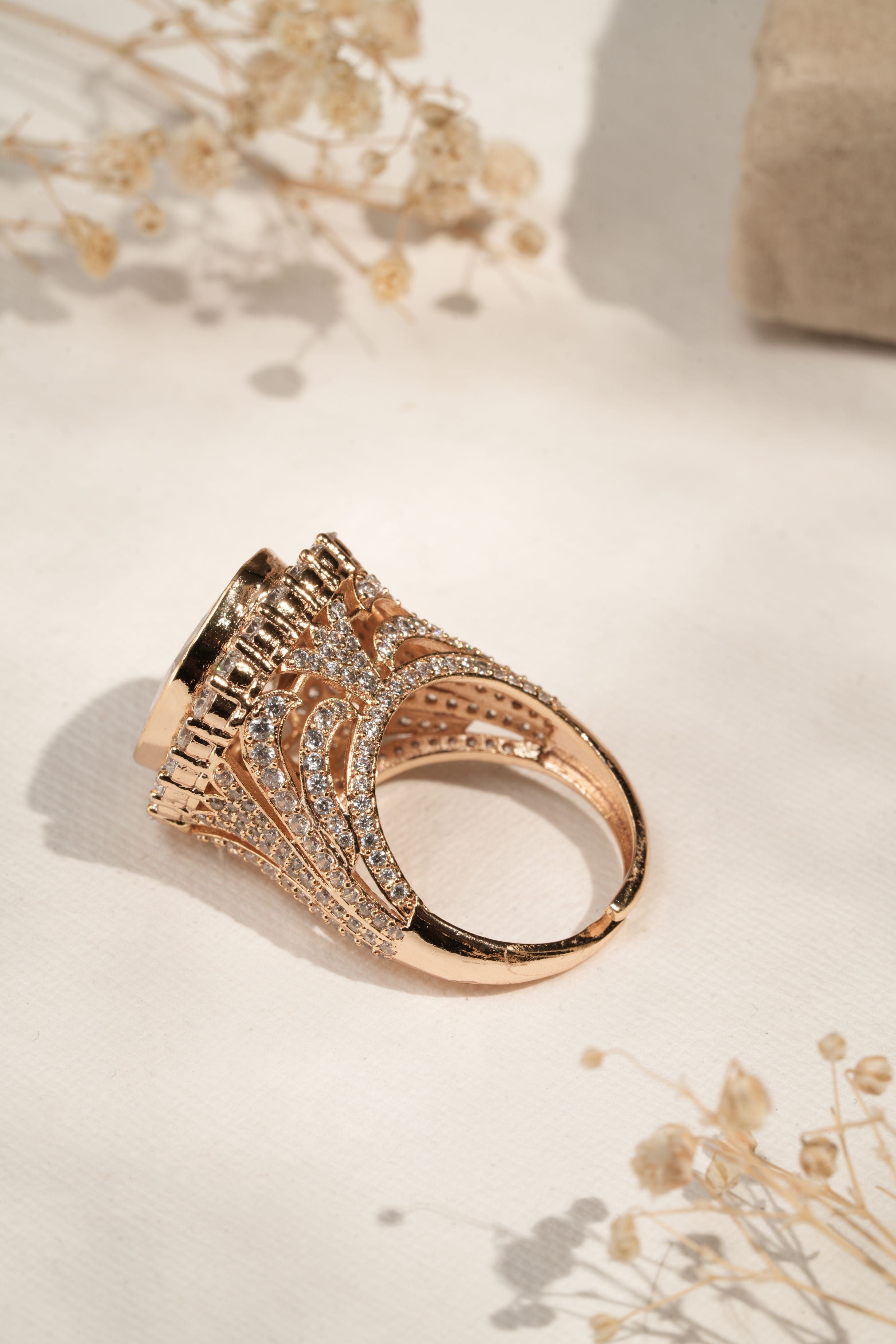 Mataari Ring Glistening Halo Padmavat Cushion Ring