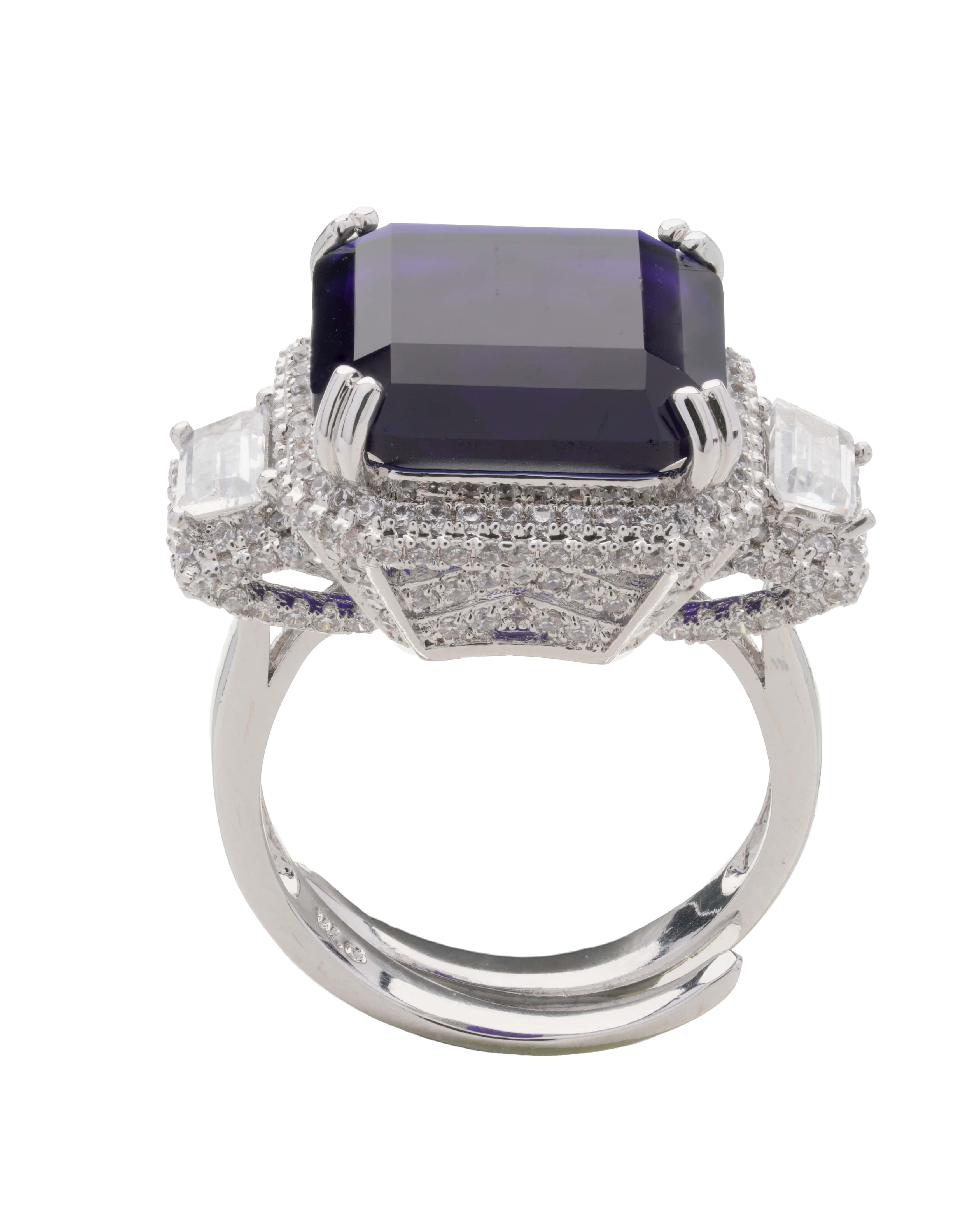 Mataari Rings Essence Adjustable Baguette Ring