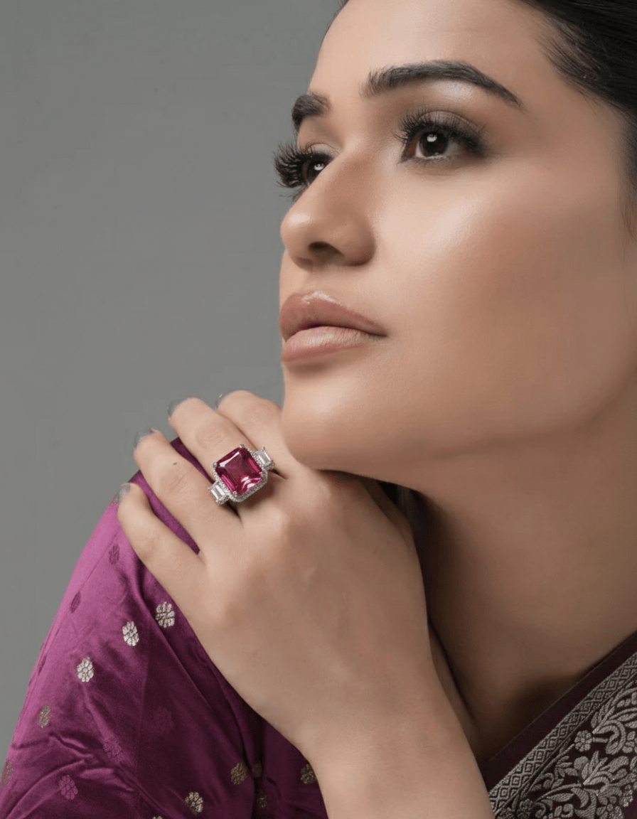 Mataari Rings Essence Adjustable Baguette Ring