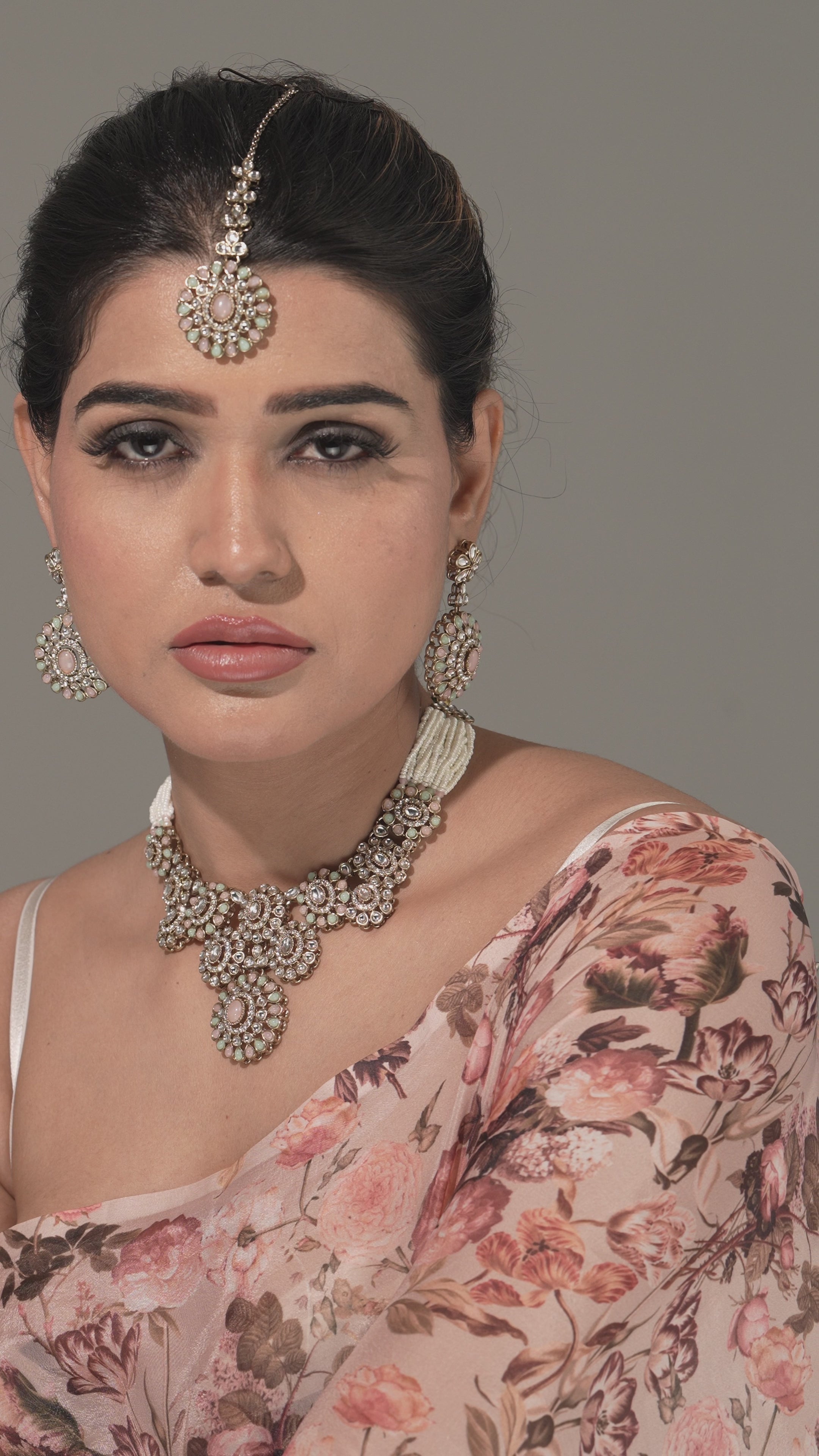 Pastel Radiance – Pink & Mint Beaded Zedex Kundan Necklace