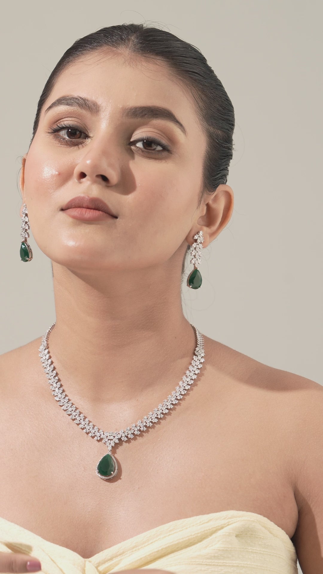 Teardrop Elegance Necklace & Earring Set