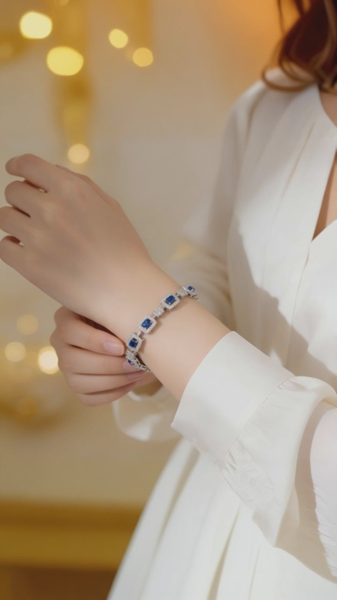 Silver Plated Blue Sapphire Openable Cubic Zirconia Bracelet