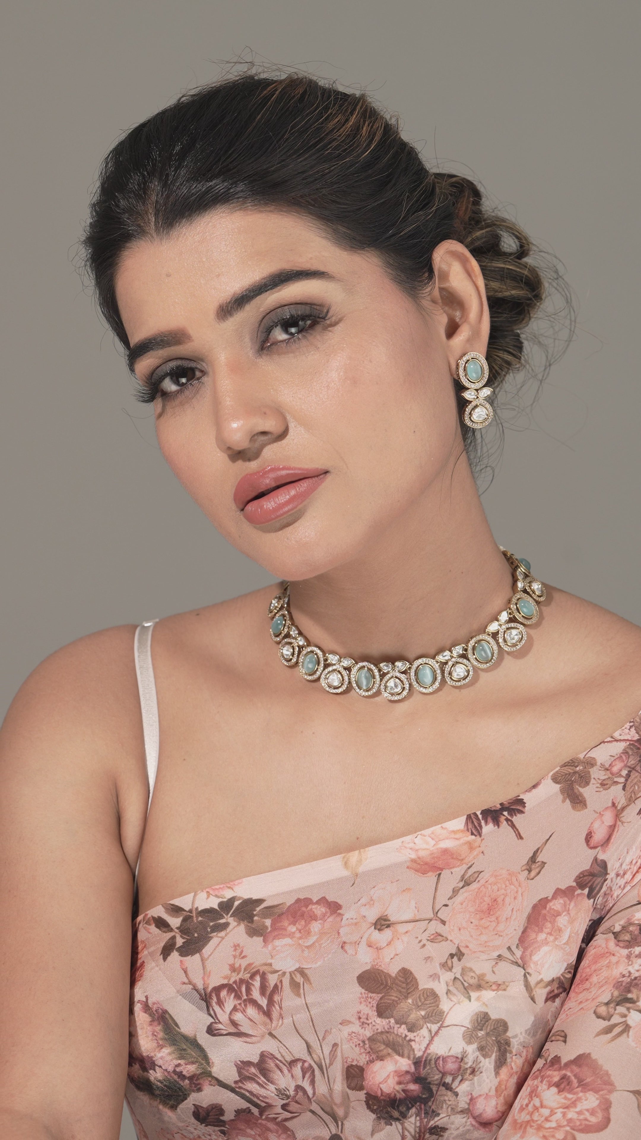 Sky Aura  Mona Lisa Moissanite Choker Set