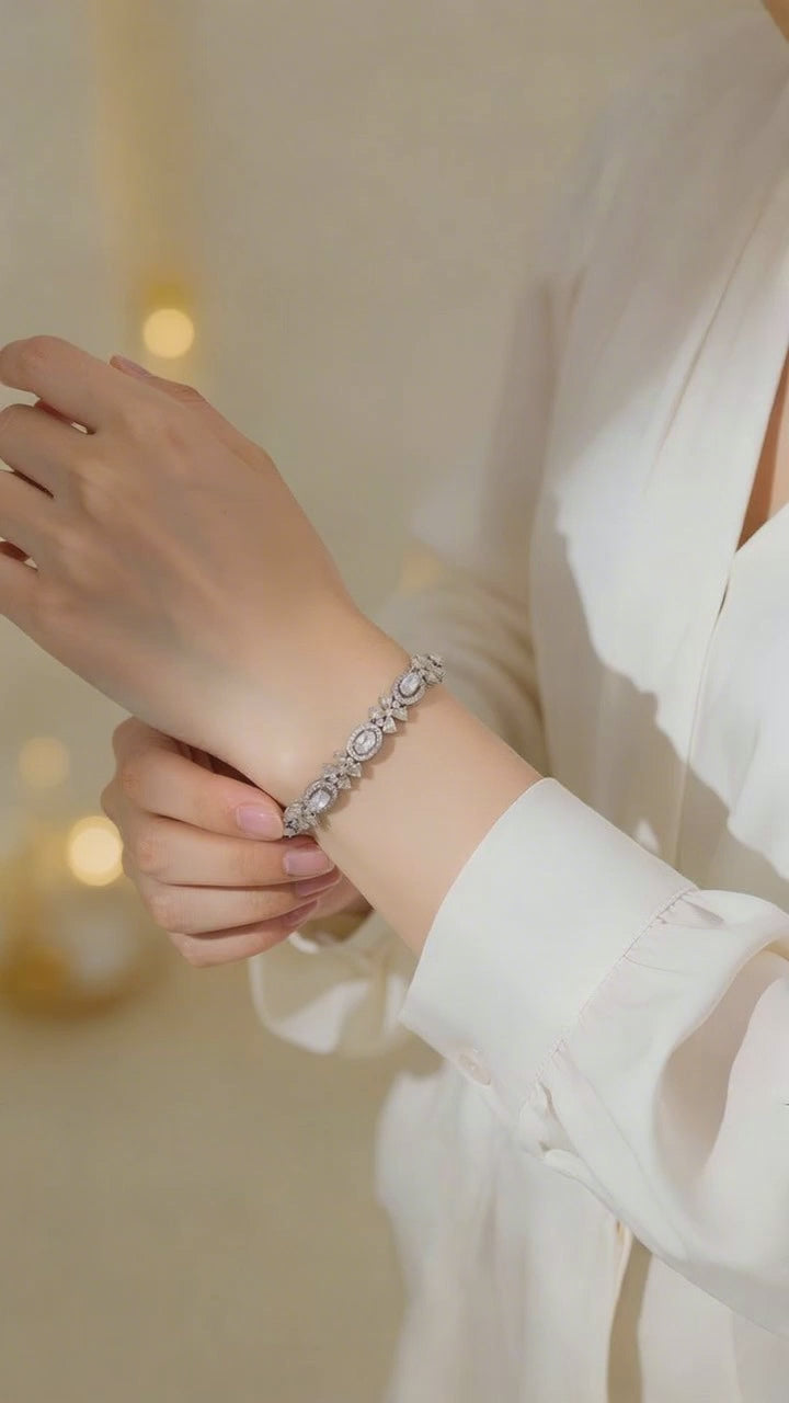 Silver Plated Cubic Zirconia Enagagement Tennis Bracelet